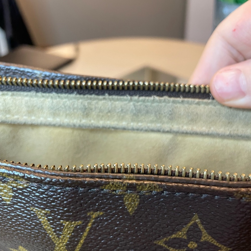 Louis Vuitton Monogram Brown Coated Canvas Shoulder Bag - Picture 15 of 16